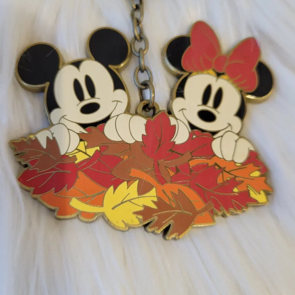 Disney Autumn Mickey & Minnie Mouse Keychain